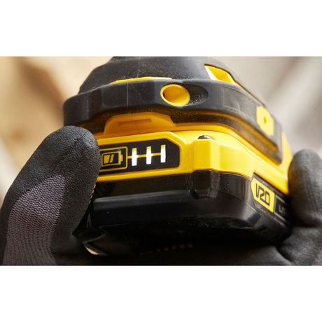 Batterie Stanley V20, outil électroportatif, couleur jaune et noire.