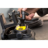 Lampe de chantier noire et jaune Stanley, projecteur LED portable, marque visible