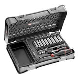 Coffret à outils Facom, set de douilles et tournevis, couleur noir et métal argenté.