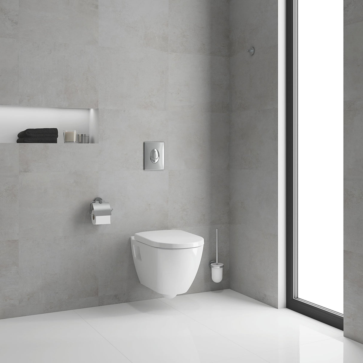 Toilette suspendue Grohe blanche dans une salle de bain moderne avec finition grise.