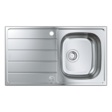 Évier de cuisine Grohe en inox, rectangulaire, couleur argent avec égouttoir.