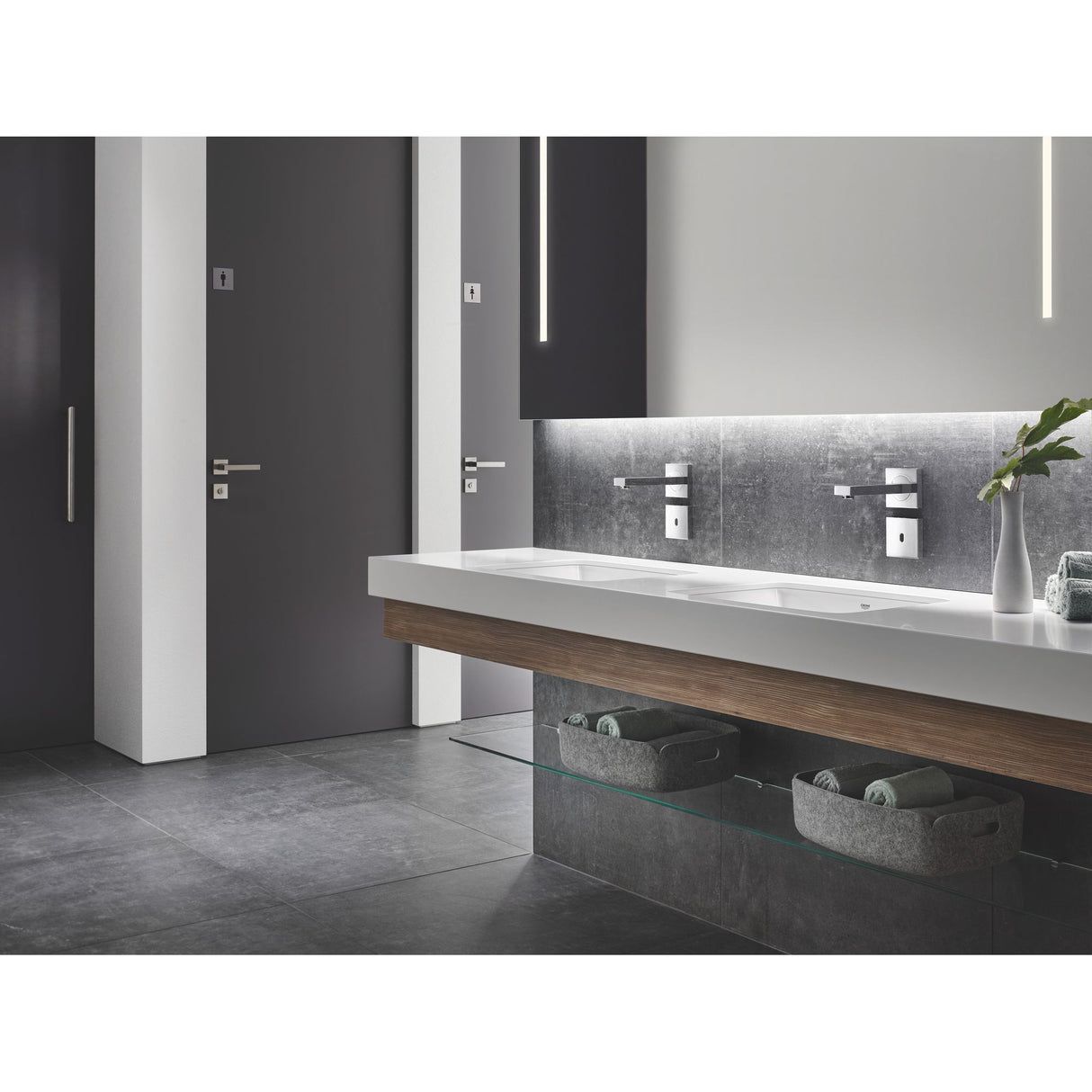 Mitigeur mural Grohe, robinet de salle de bain, couleur chromée, design moderne