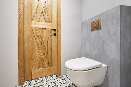 Toilettes suspendues VIPANEL, marque Saillie Carrelage, coloris gris béton, design moderne.